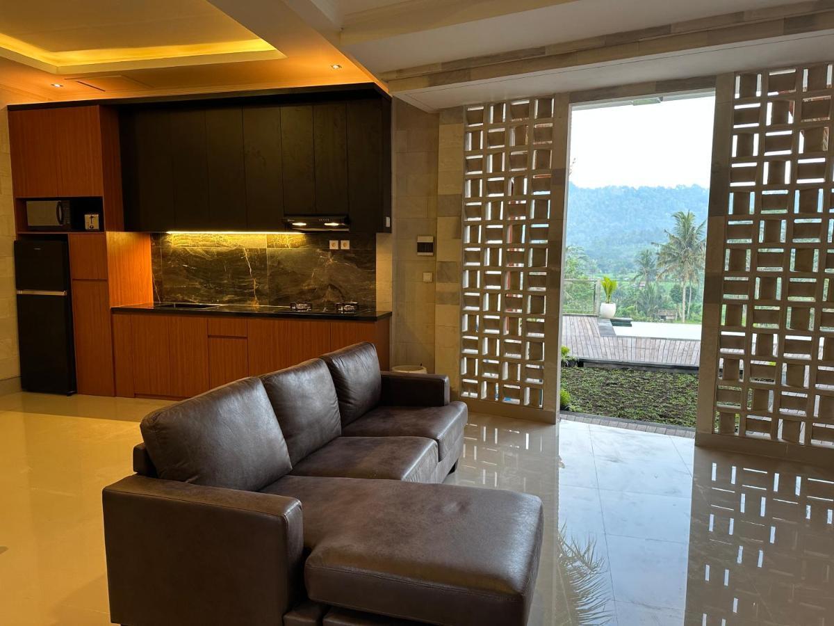Nana Suites Villa ซิเดอมัน ภายนอก รูปภาพ